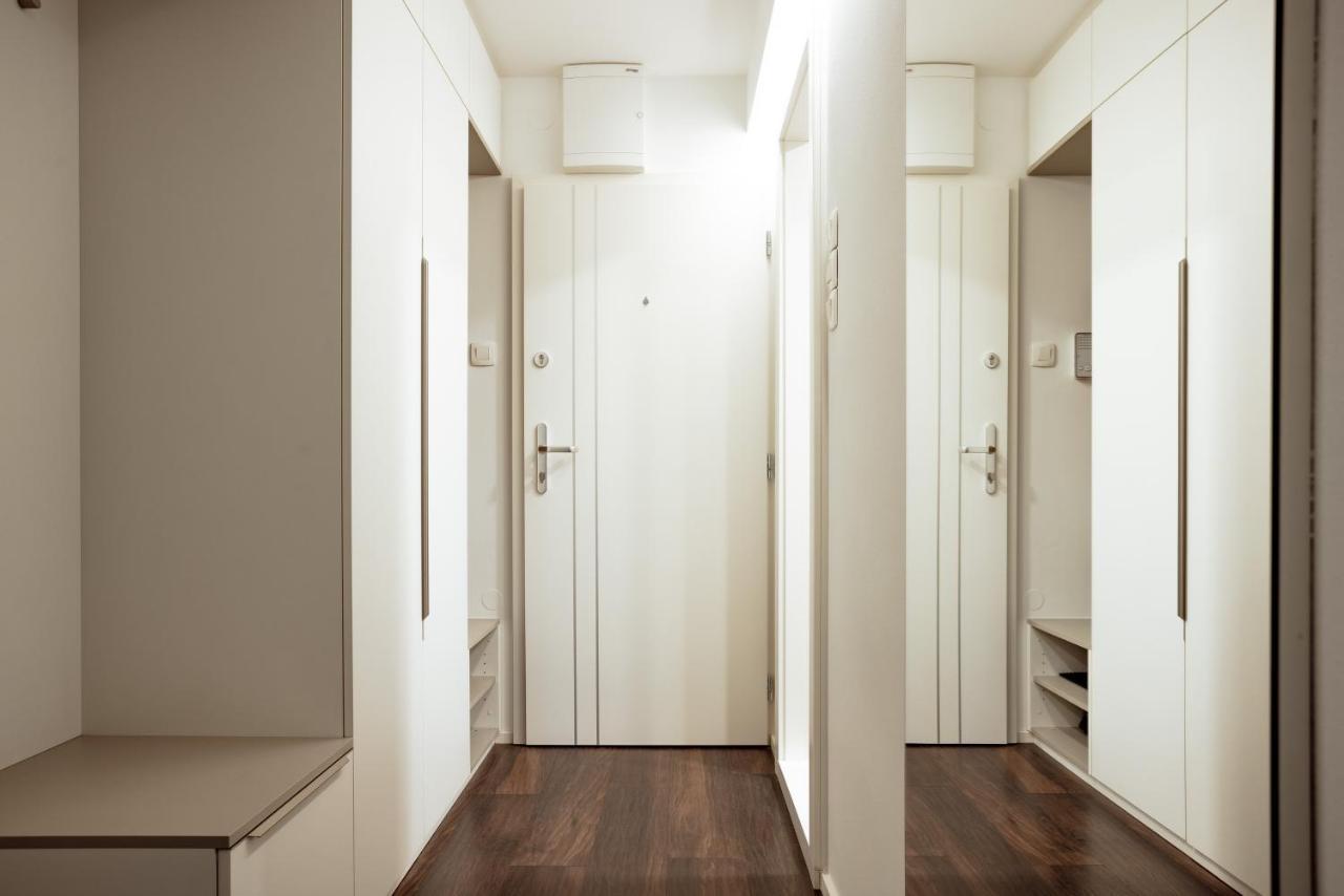 Elegant 1-Bedroom Apartment Near Hill Forest Ljubljana Buitenkant foto