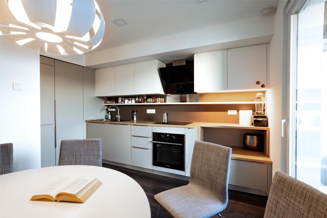 Elegant 1-Bedroom Apartment Near Hill Forest Ljubljana Buitenkant foto