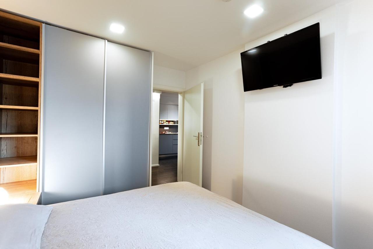 Elegant 1-Bedroom Apartment Near Hill Forest Ljubljana Buitenkant foto